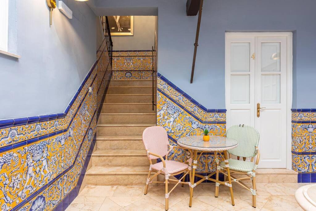 Apartament 1. Casa De Alma. In Historic House Màlaga